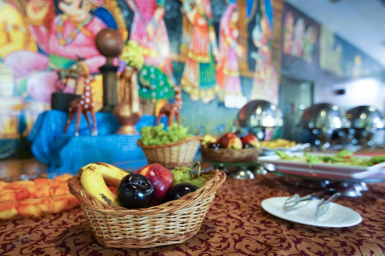 The Udaibagh Hotel อุเดเปอร์ ภายนอก รูปภาพ